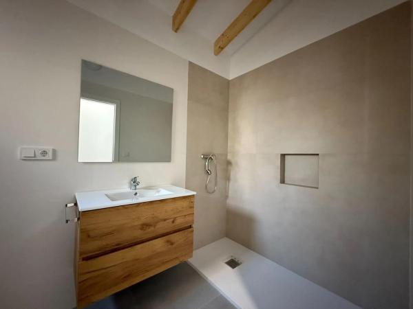 Dúplex en Barrio Reina Victoria-Miguel Hernández