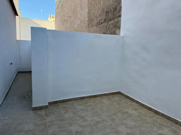 Dúplex en Barrio Reina Victoria-Miguel Hernández