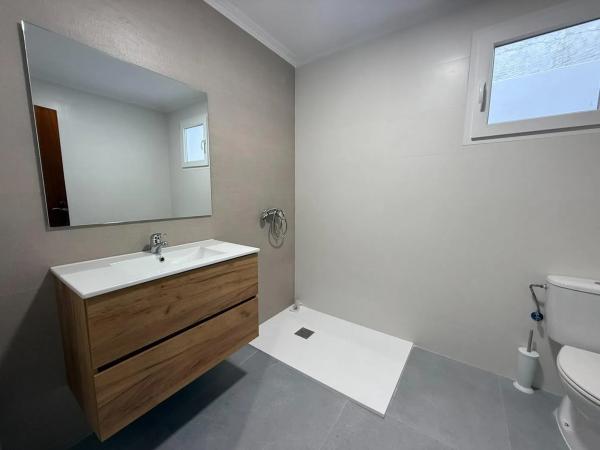 Dúplex en Barrio Reina Victoria-Miguel Hernández