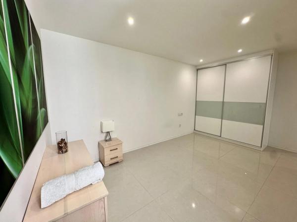 Chalet adosado en calle Orden del Corintio