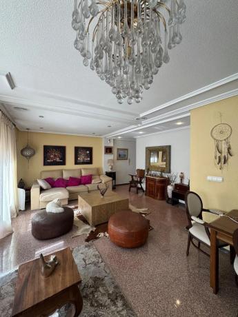 Piso en Barrio Pont Nou-Corazón de Jesús