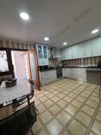 Piso en Barrio Pont Nou-Corazón de Jesús