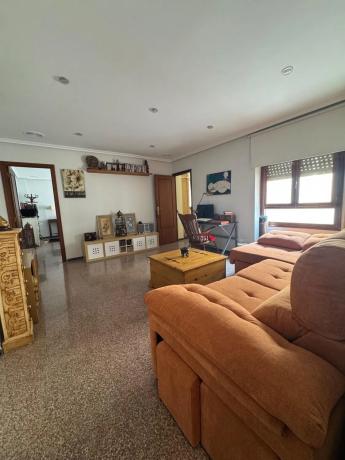 Piso en Barrio Pont Nou-Corazón de Jesús