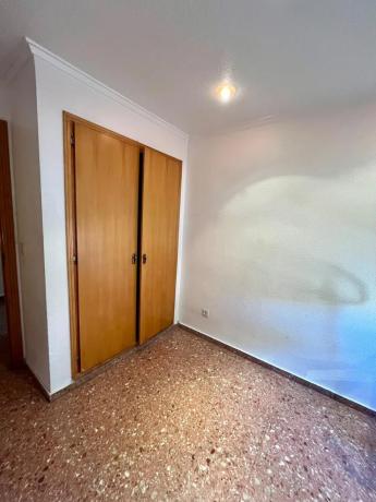 Piso en Barrio Pont Nou-Corazón de Jesús