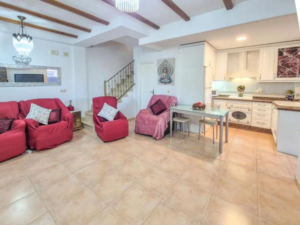 Casa independiente en avenida Zaragoza