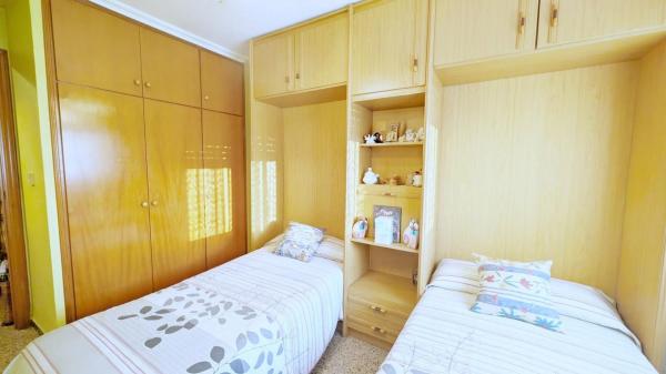 Piso en avenida dels Llauradors