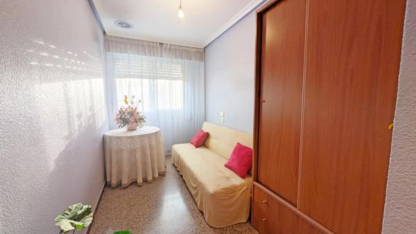 Piso en avenida dels Llauradors