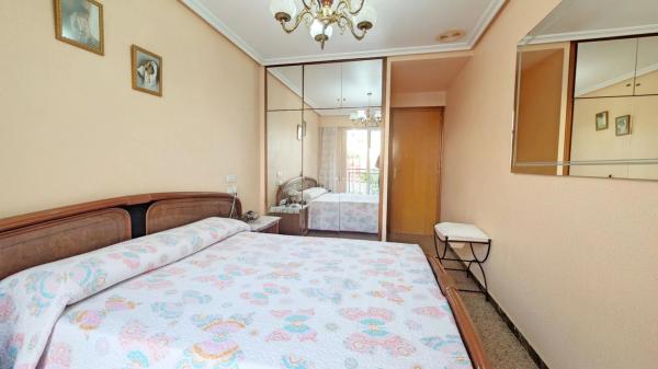 Piso en avenida dels Llauradors