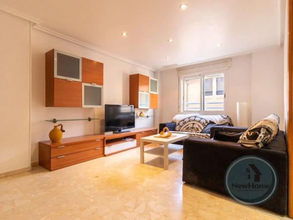 Piso en Barrio Raval de Santa Teresa-El Asilo