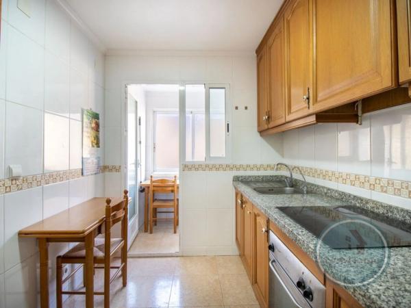 Piso en Barrio Raval de Santa Teresa-El Asilo