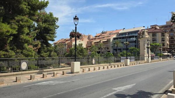 Piso en Barrio Raval de Santa Teresa-El Asilo
