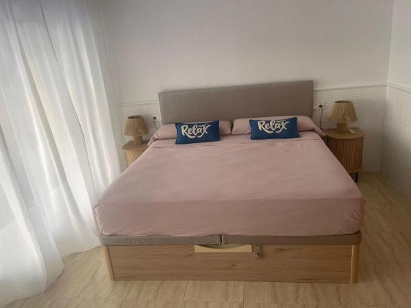 Piso en avenida Costa Blanca, 13