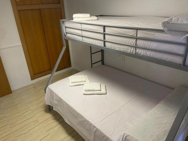 Piso en avenida Costa Blanca, 13