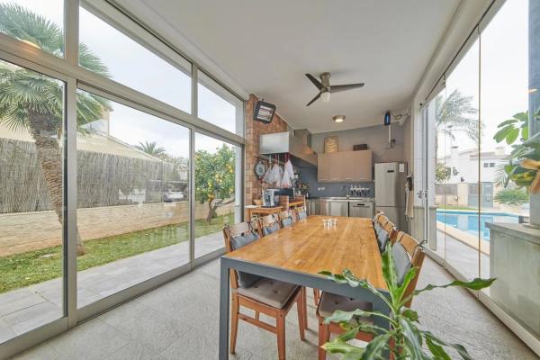 Casa independiente en calle José Antón Agullo