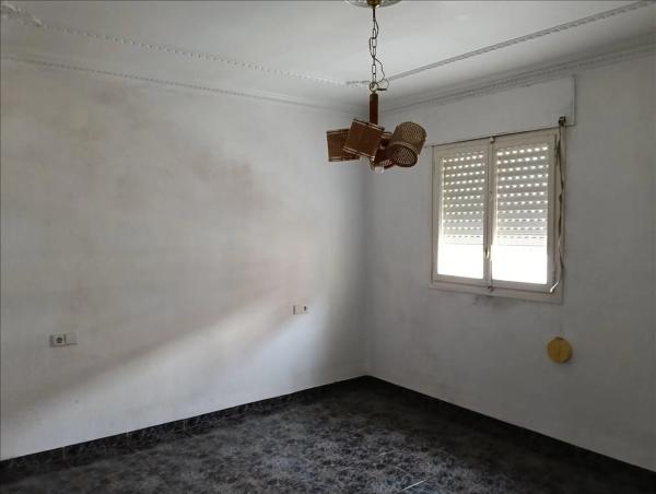 Piso en calle Monserrate Guilabert Valero