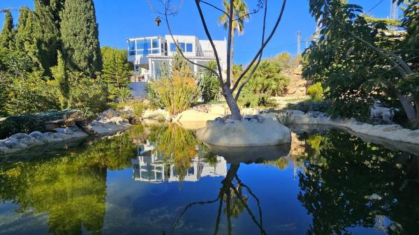Chalet en calle Beniarres