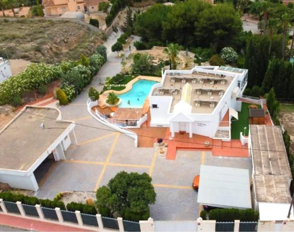 Chalet en calle Beniarres