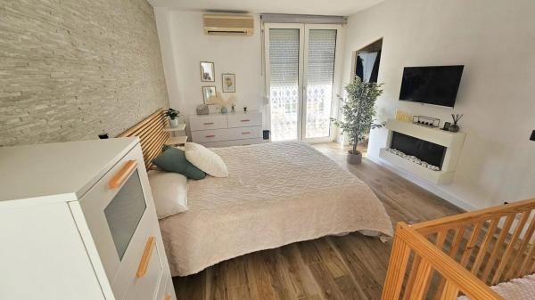 Chalet en calle Beniarres