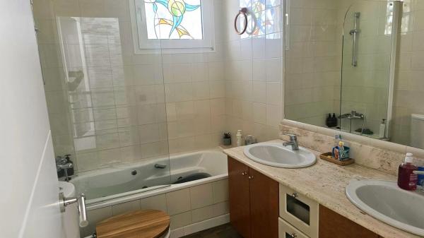 Chalet en calle Beniarres