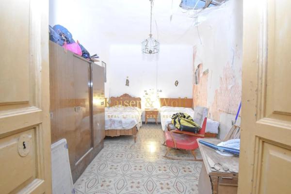 Casa rural en calle de la Pau