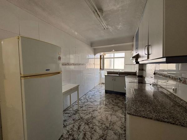 Piso en Barrio Plaza Crevillente-Juzgados