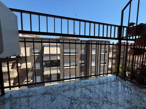 Piso en Barrio Plaza Crevillente-Juzgados