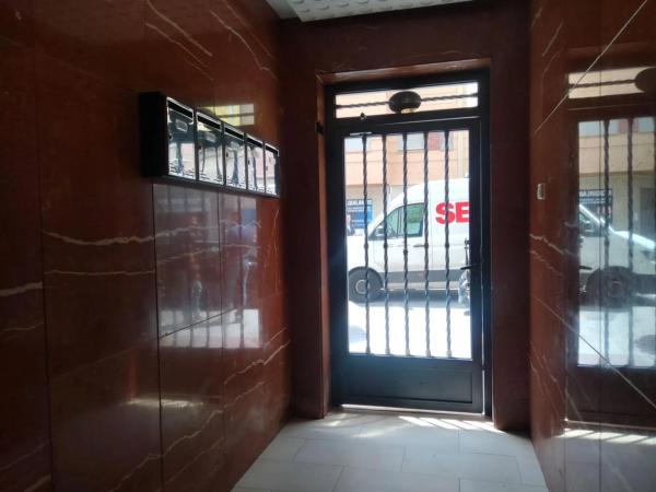 Piso en calle Poeta Miguel Hernandez