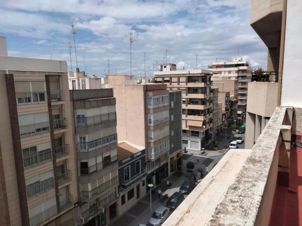 Piso en calle Poeta Miguel Hernandez