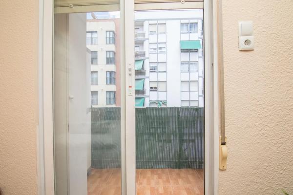 Piso en Barrio Reina Victoria-Miguel Hernández