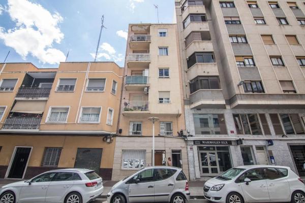 Piso en Barrio Reina Victoria-Miguel Hernández