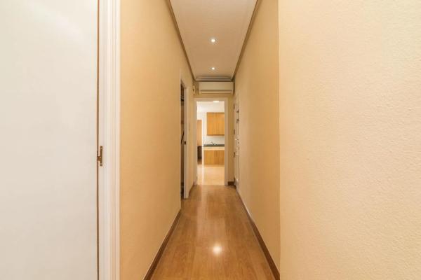 Piso en Barrio Reina Victoria-Miguel Hernández