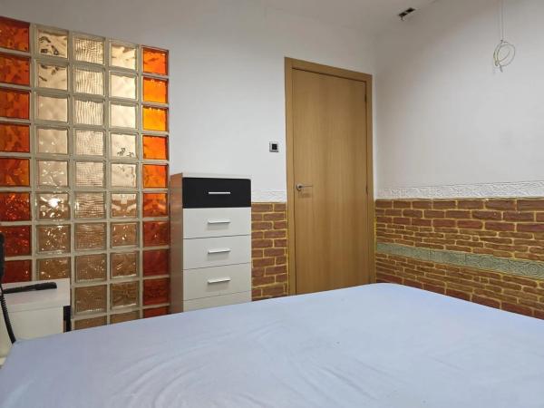 Piso en Barrio Reina Victoria-Miguel Hernández