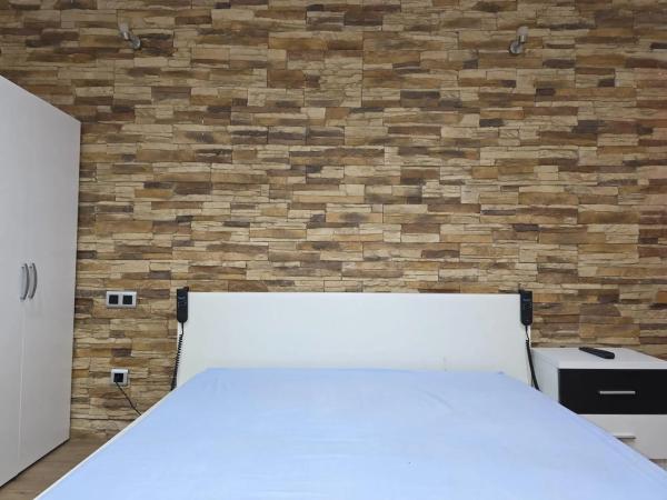 Piso en Barrio Reina Victoria-Miguel Hernández