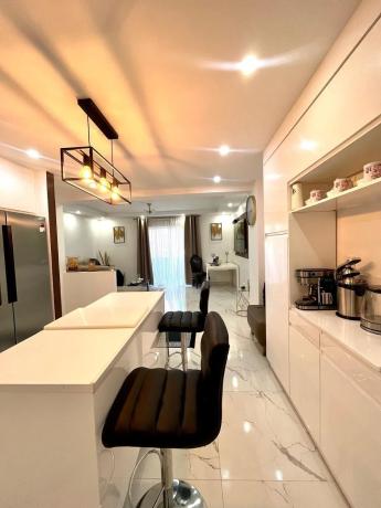 Piso en calle Esperidion Porta Requesens