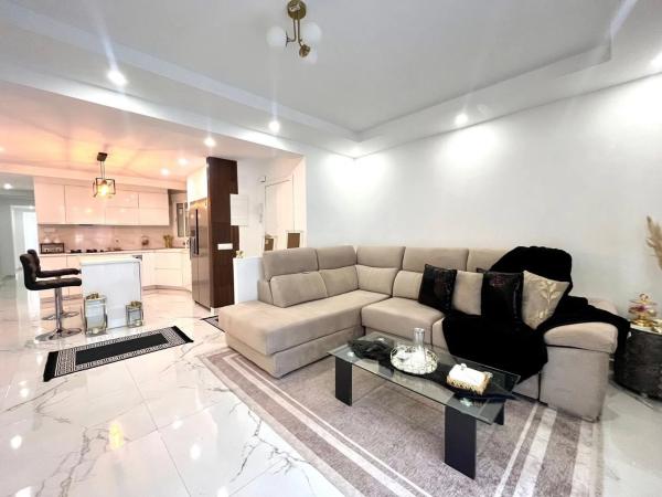 Piso en calle Esperidion Porta Requesens