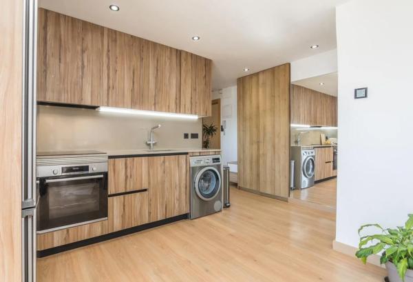 Piso en avenida Jesús Astondoa Santamaría