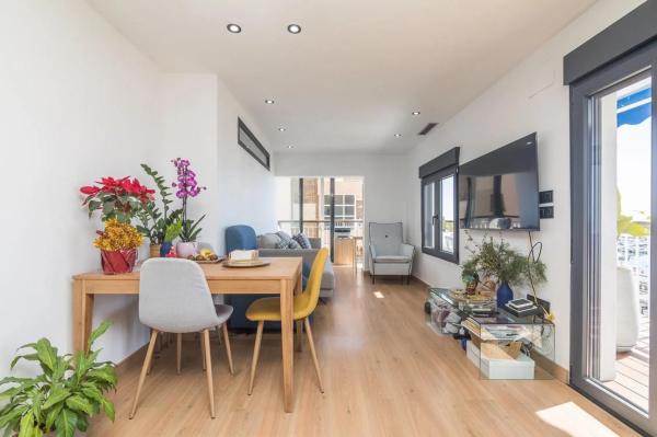 Piso en avenida Jesús Astondoa Santamaría