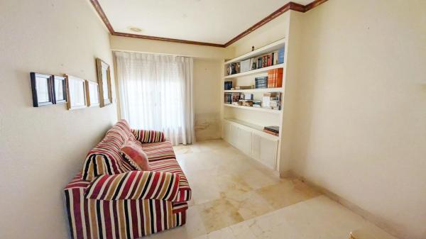 Piso en Barrio Pont Nou-Corazón de Jesús