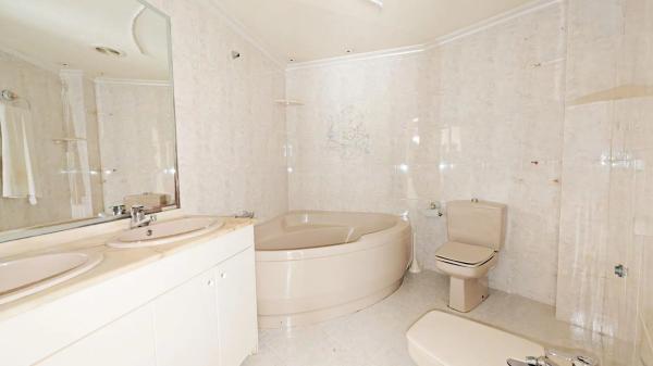 Piso en Barrio Pont Nou-Corazón de Jesús