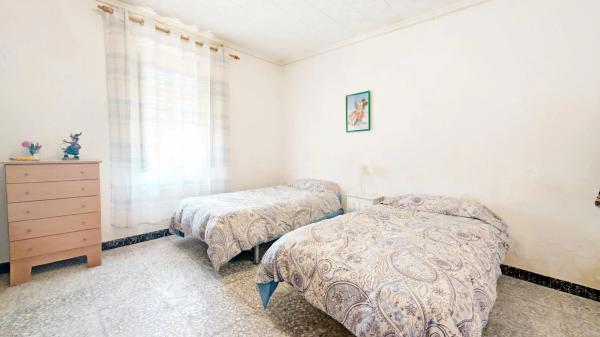 Casa independiente en avenida d'Algoda