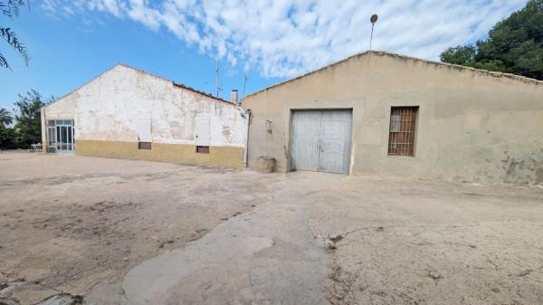 Casa independiente en avenida d'Algoda