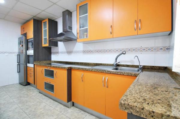 Piso en calle de Maximilia Thous