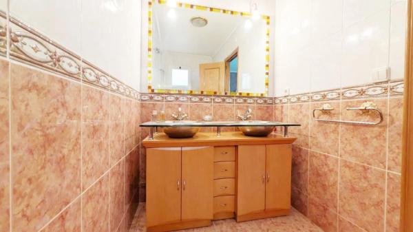 Piso en calle de Maximilia Thous