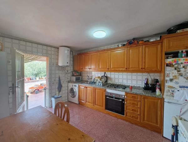 Casa independiente en calle la Cañada