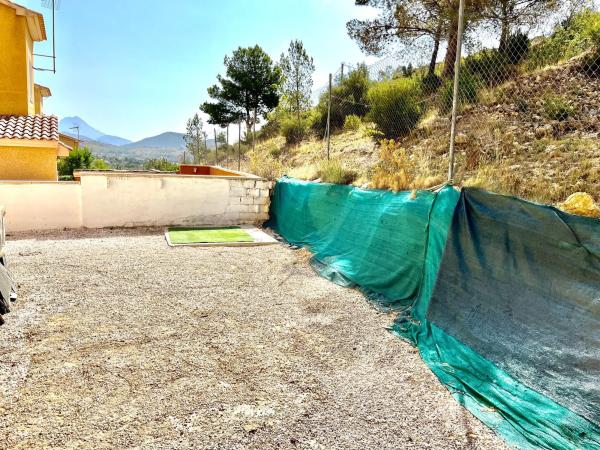 Casa independiente en calle les Oliveres, 13