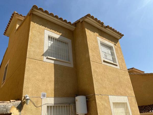 Casa independiente en calle les Oliveres, 13