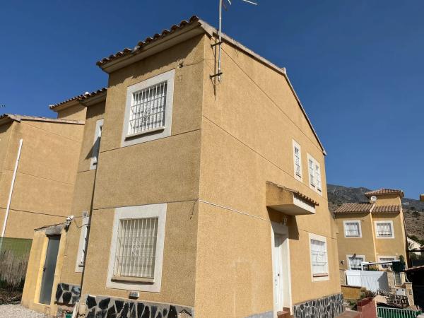 Casa independiente en calle les Oliveres, 13