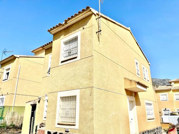 Casa independiente en calle les Oliveres, 13