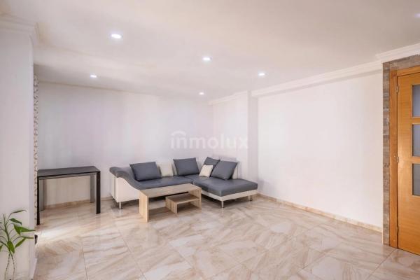 Piso en calle Alcala