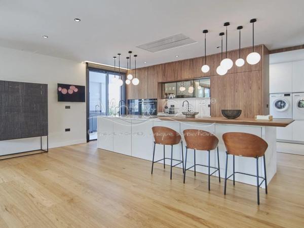 Casa independiente en calle Jurista Lopez Amo, 17 -13